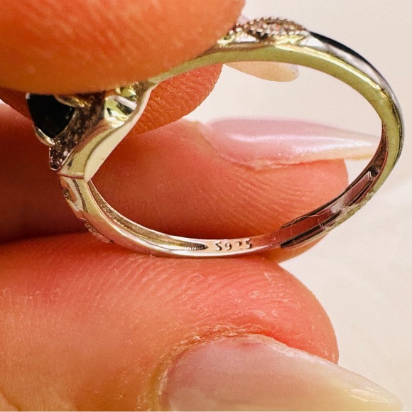 Jadeite Pave Square With Detailed S925 Sterling Silver Band Ring - Picture 3 of 3